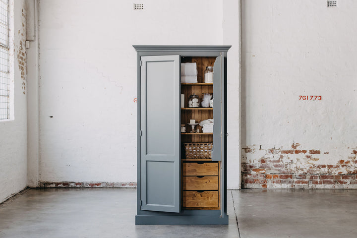 Gainsborough Larder Press - Navy & Natural