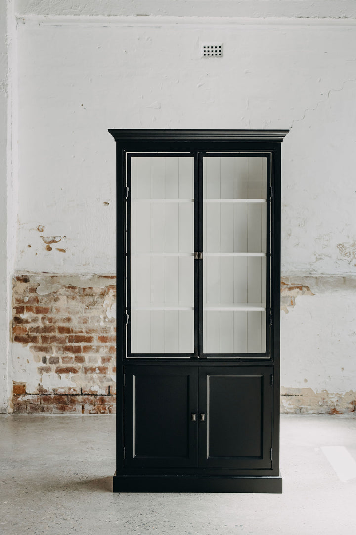 Conrad Cabinet