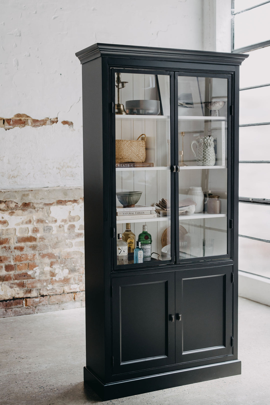 Conrad Cabinet