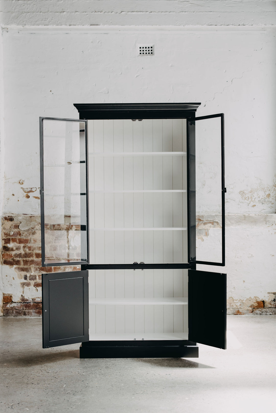 Conrad Cabinet