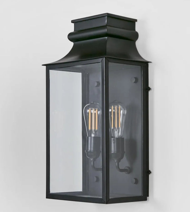 Dunmore Outdoor Wall Light in Black