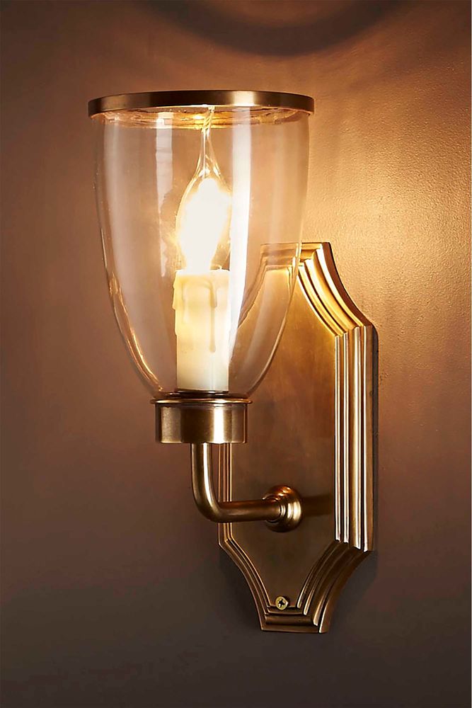 Banks Sconce in Antique Brass