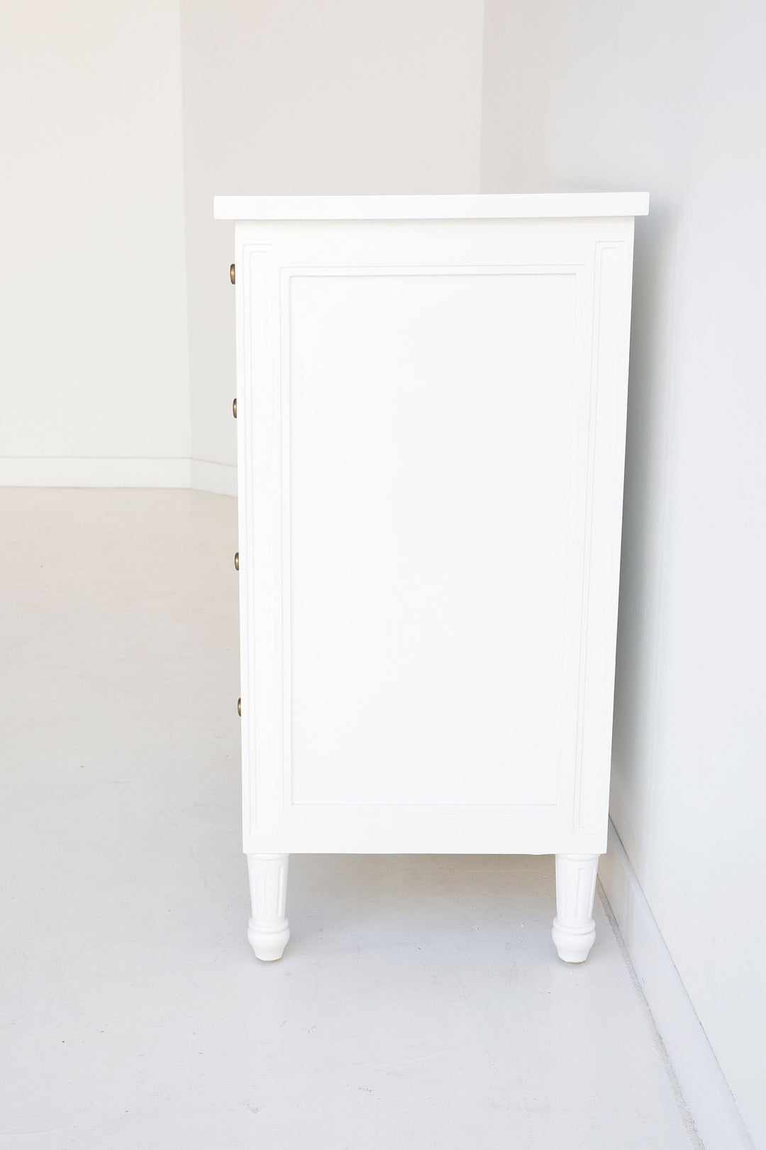 Coralie Tallboy in White