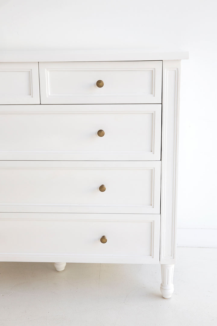 Coralie Tallboy in White
