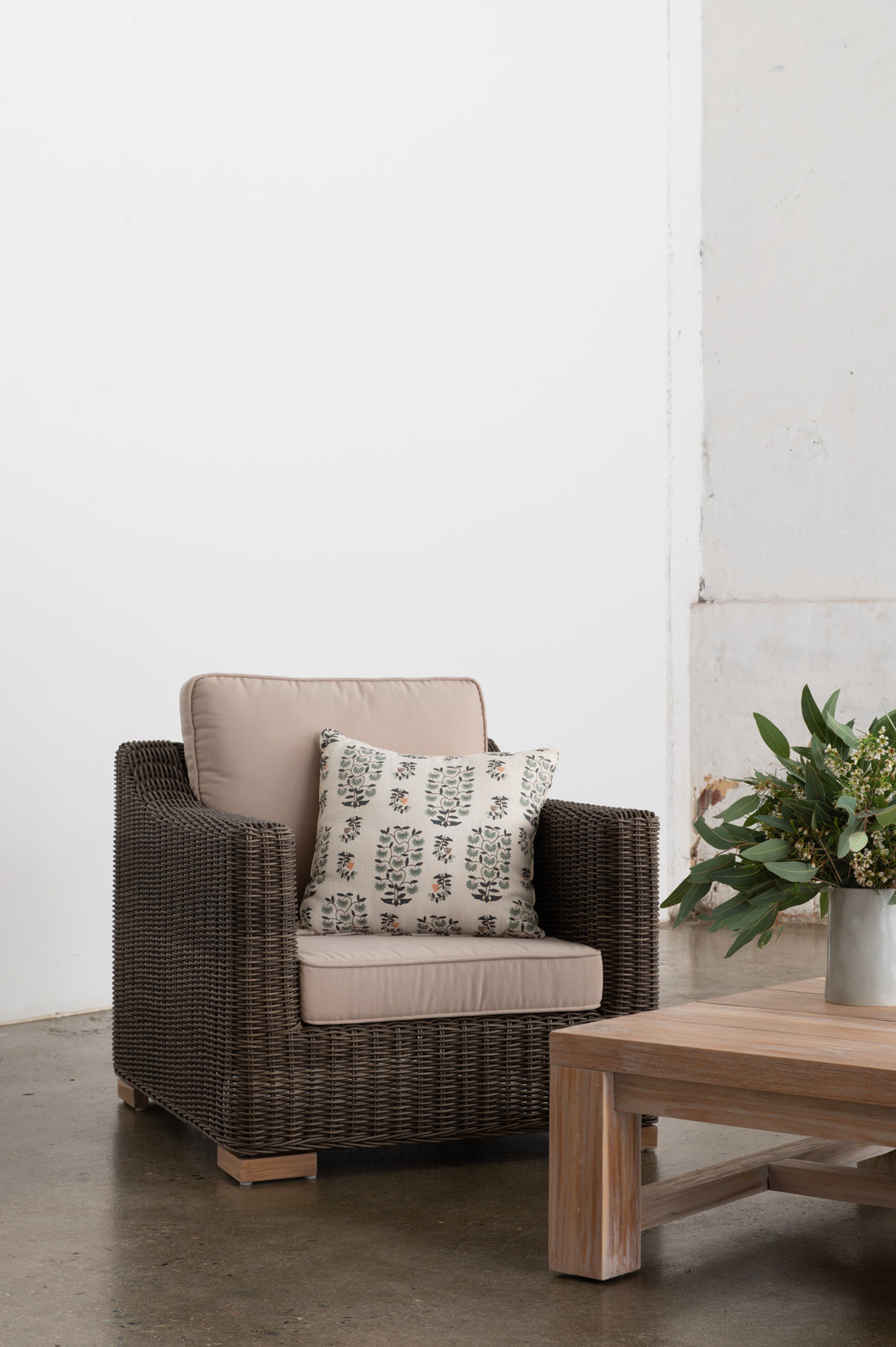 Provence Outdoor Armchair - Espresso