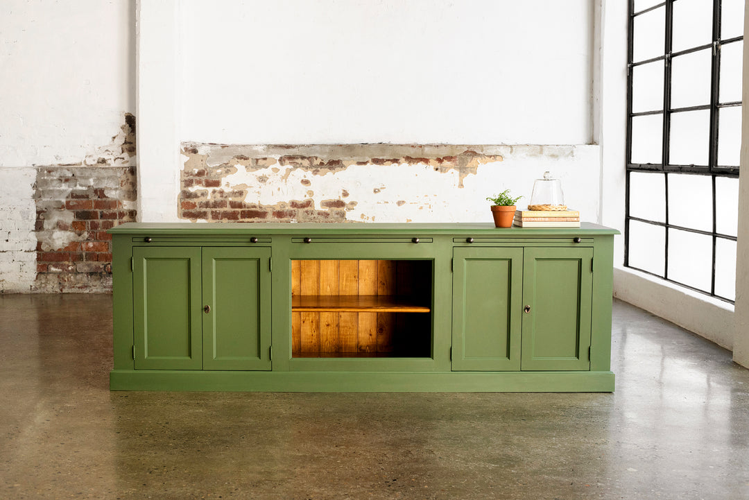 Newport Grand Library Bookcase in Hunter Green