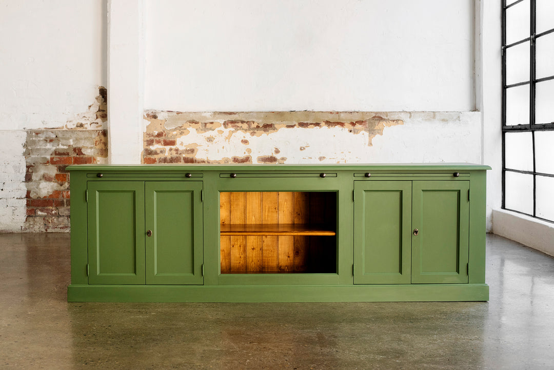 Newport Grand Library Bookcase in Hunter Green