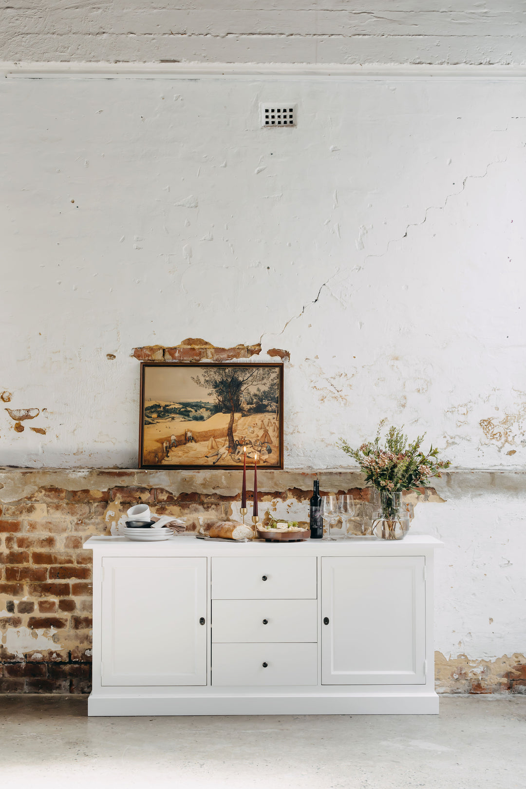 New England Buffet - Polar White