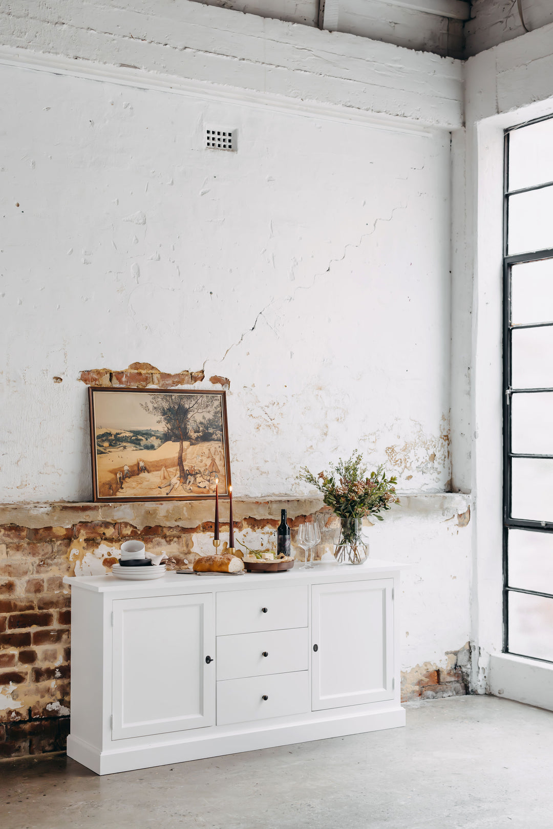 New England Buffet - Polar White