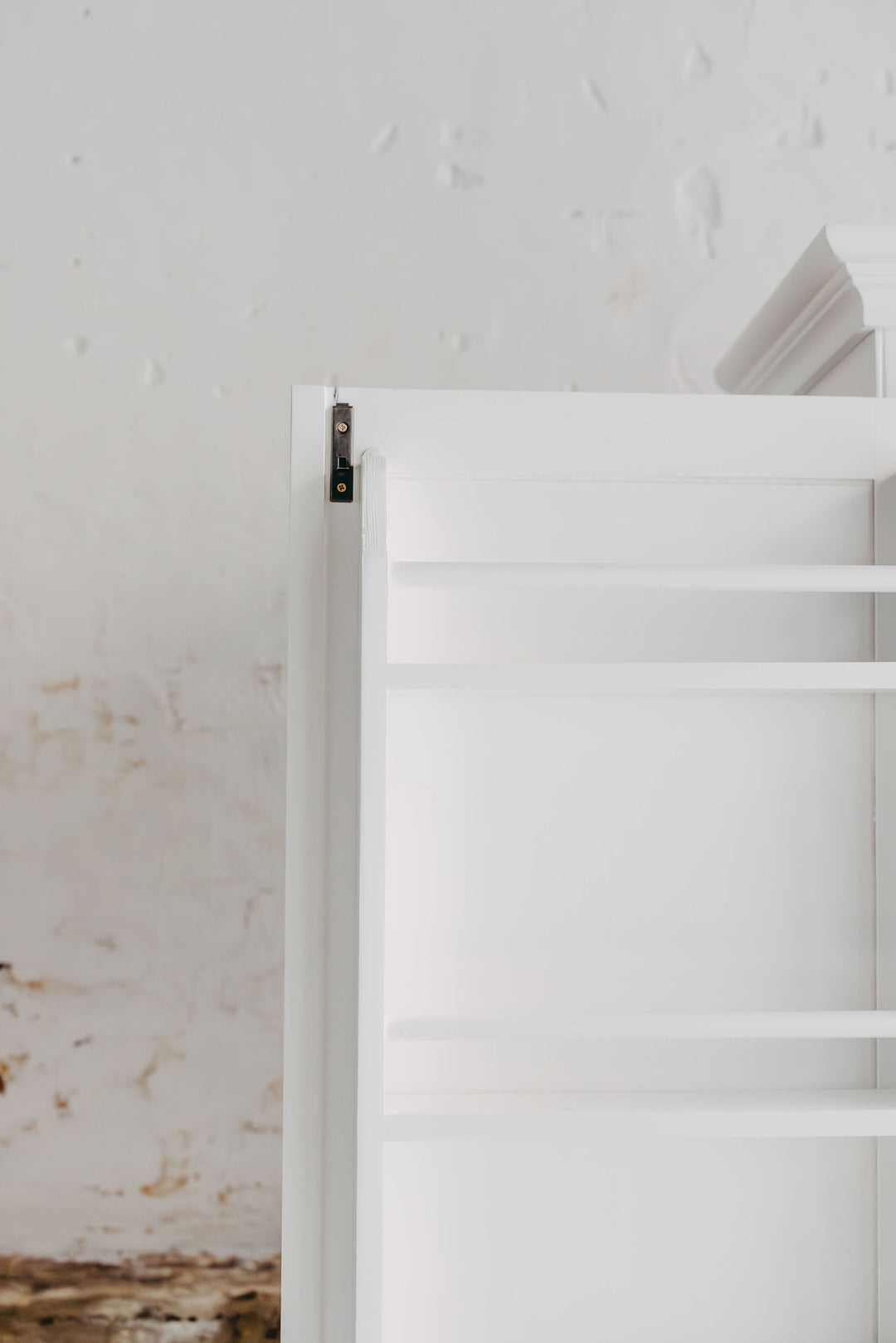 Gainsborough Larder Press - White & Natural