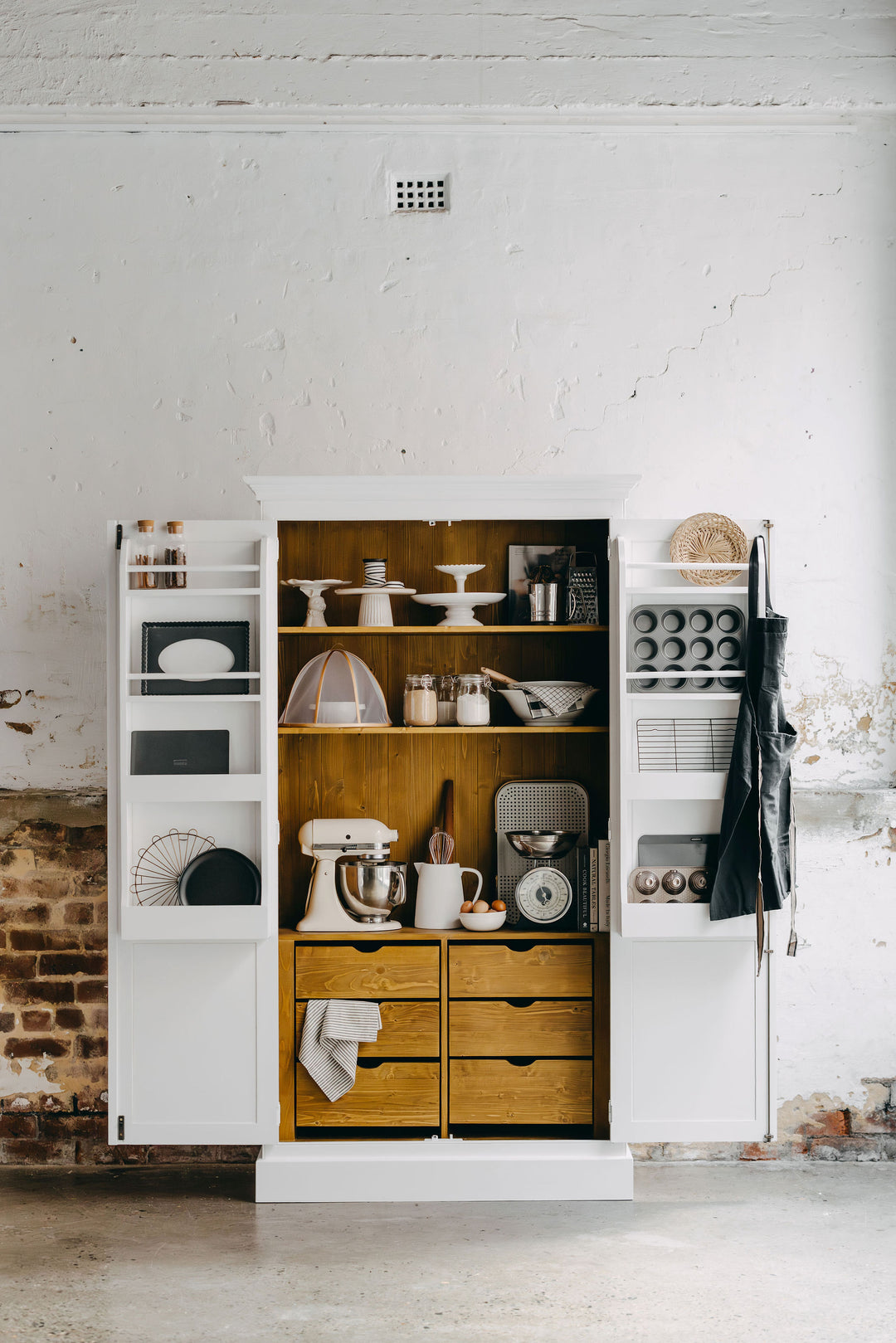 Gainsborough Larder Press - White & Natural