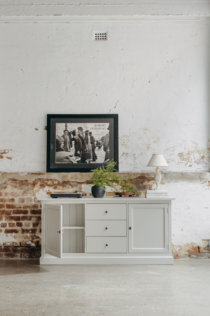 New England Buffet - Grey