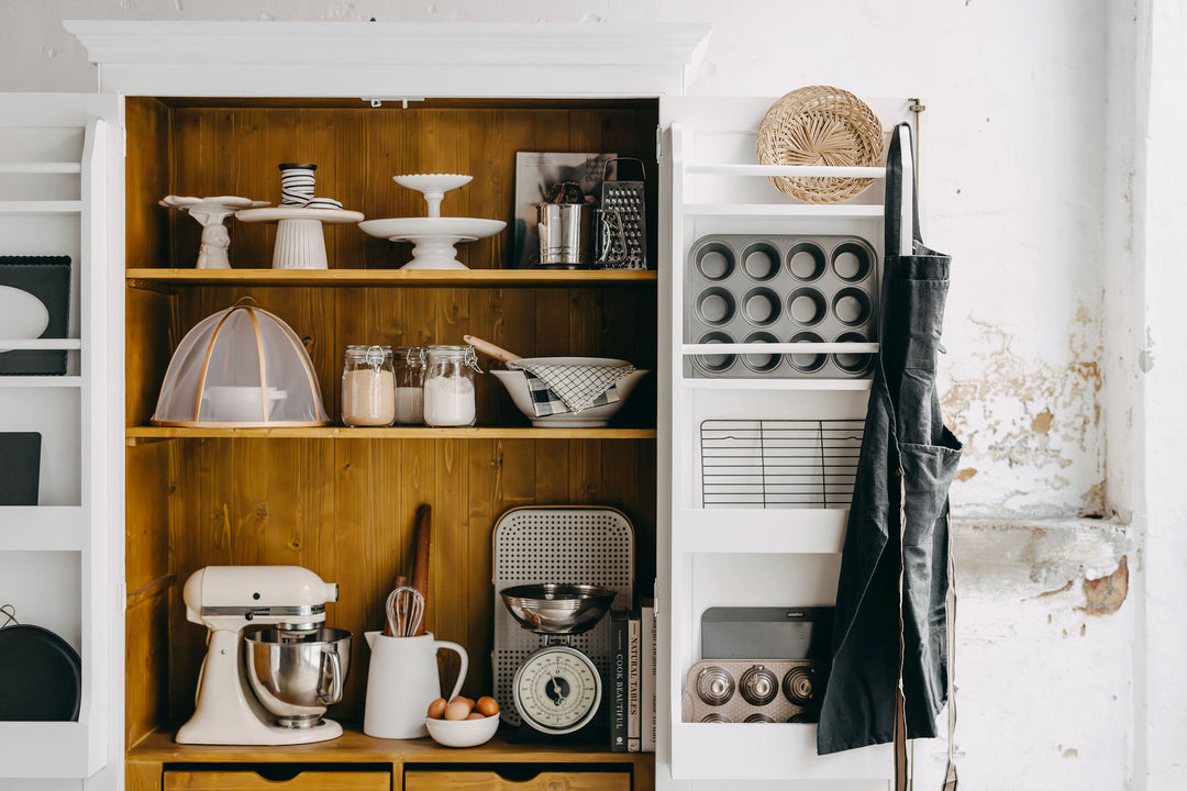 Gainsborough Larder Press - White & Natural