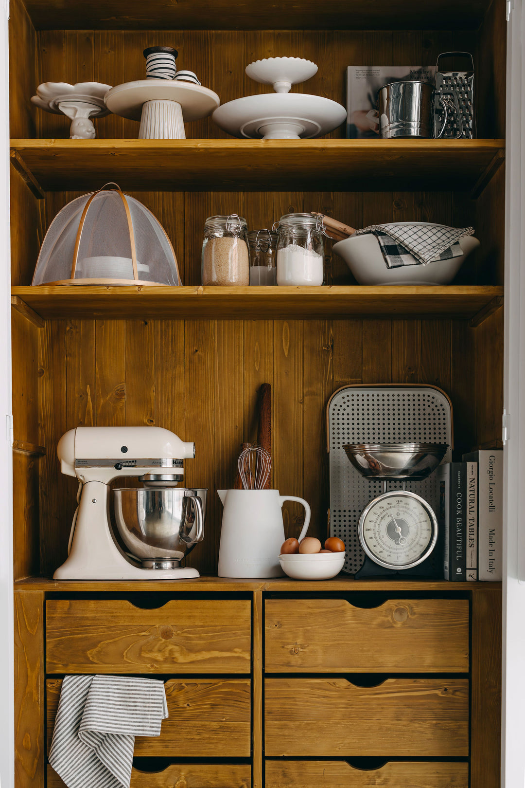 Gainsborough Larder Press - White & Natural