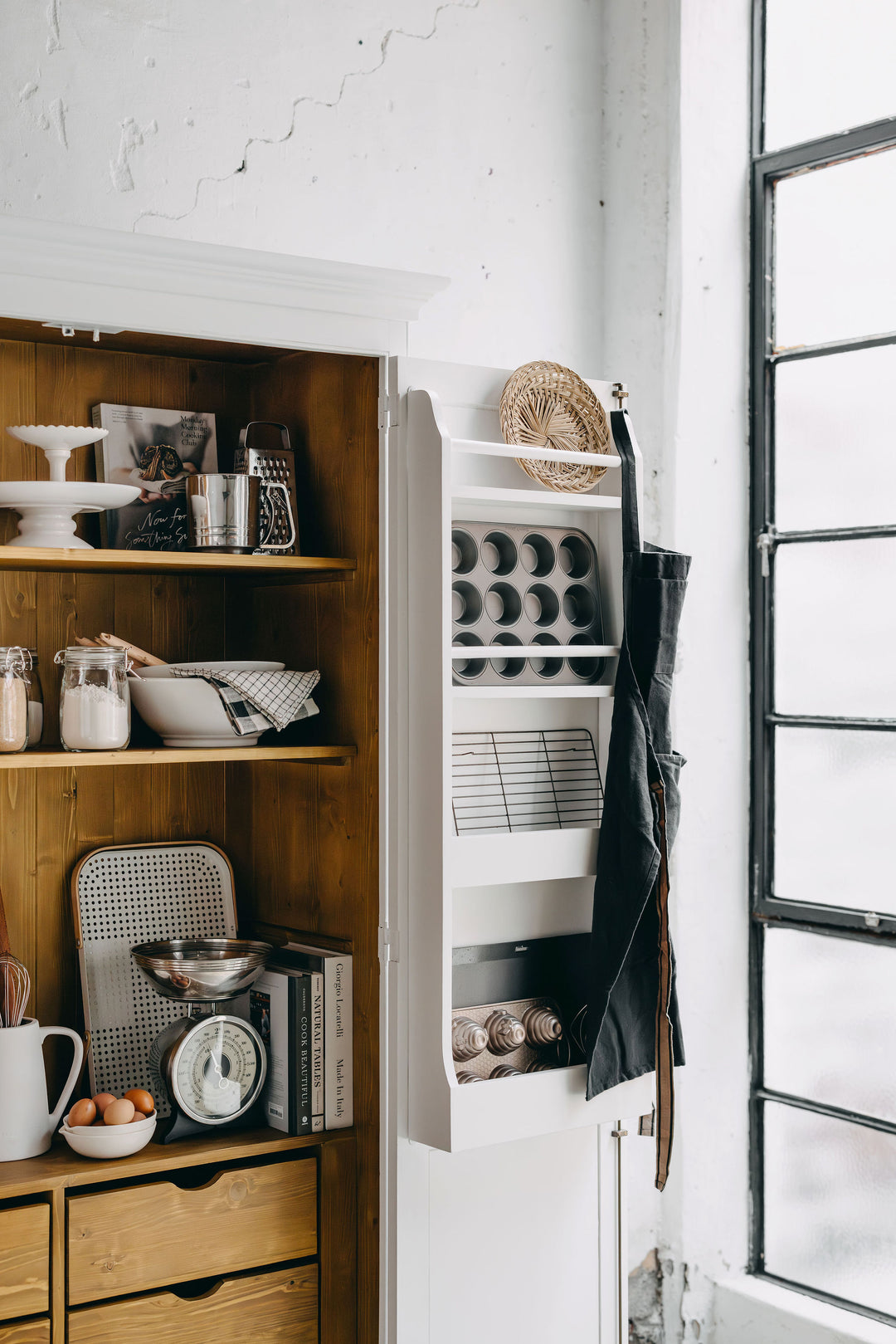 Gainsborough Larder Press - White & Natural