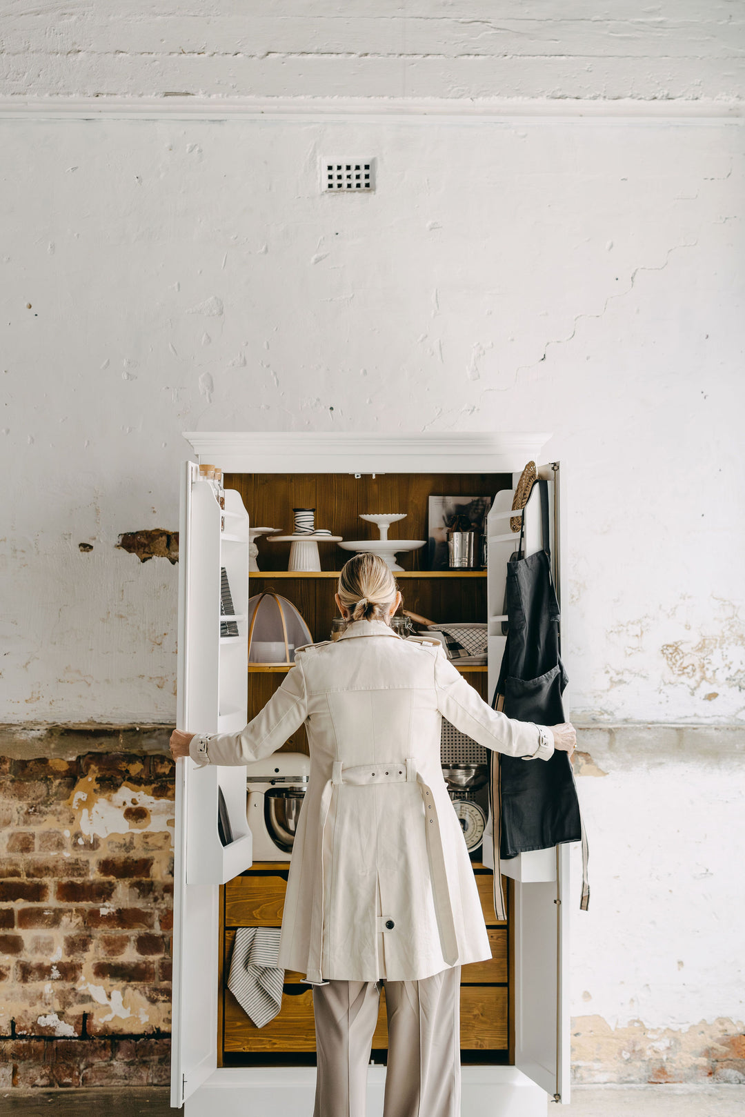Gainsborough Larder Press - White & Natural