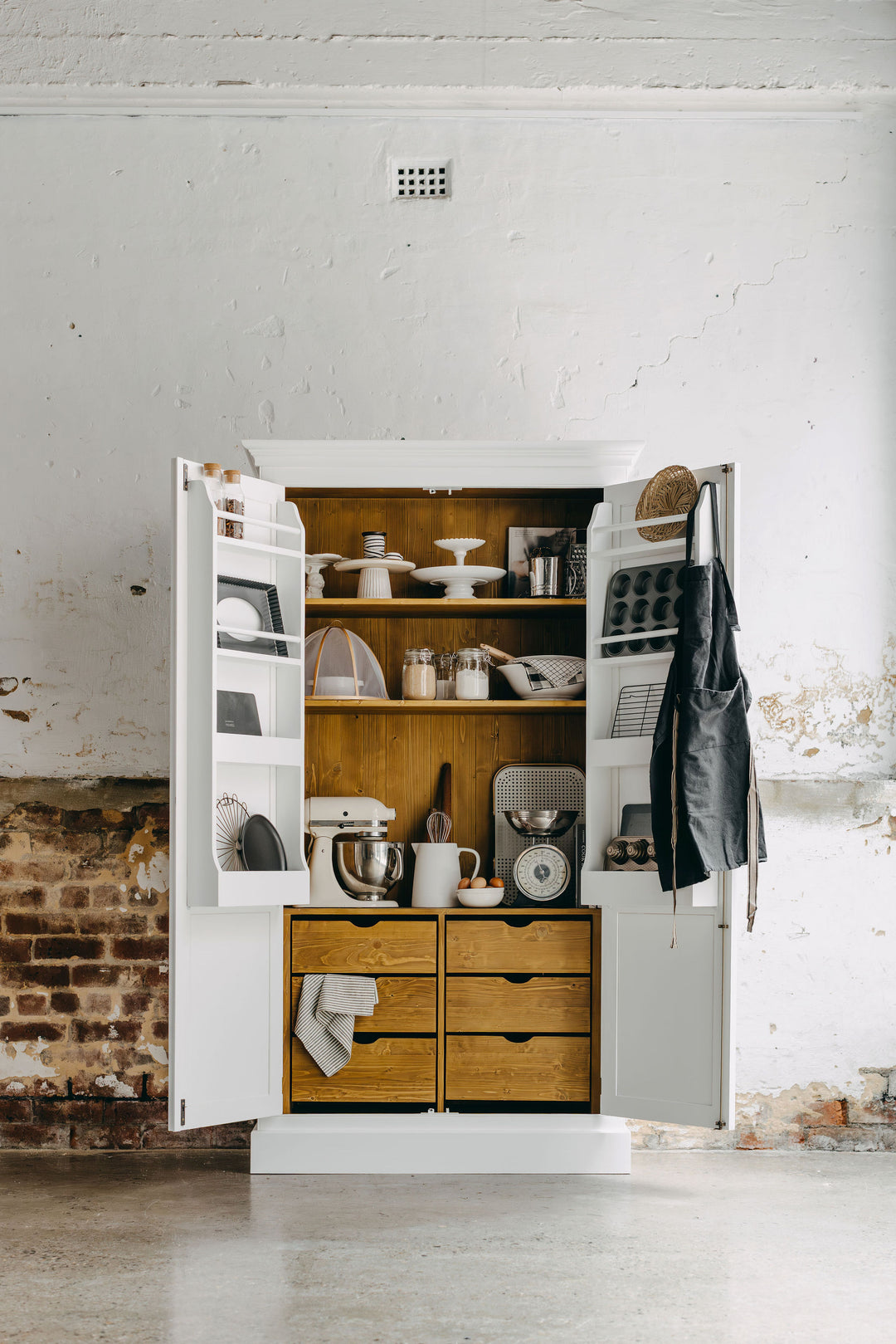 Gainsborough Larder Press - White & Natural