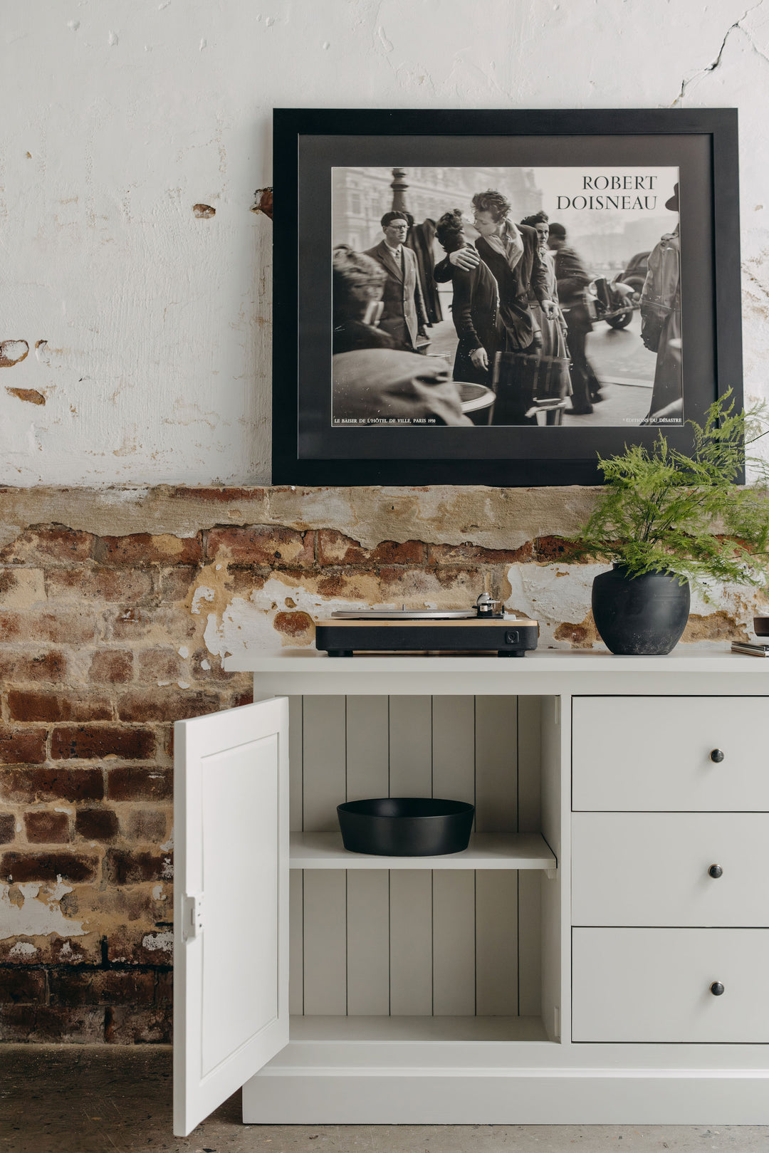 New England Buffet - Grey