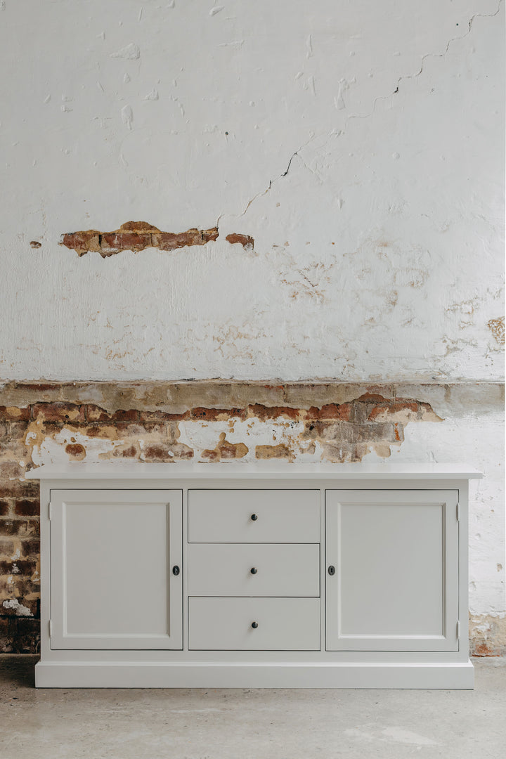 New England Buffet - Grey
