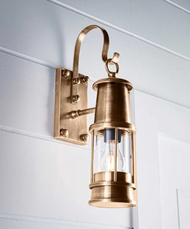 Gateway Outdoor Wall Light
