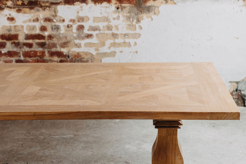 Kensington Dining Table