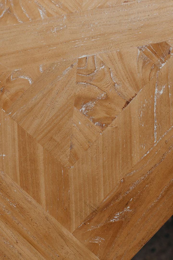 Kensington Dining Table