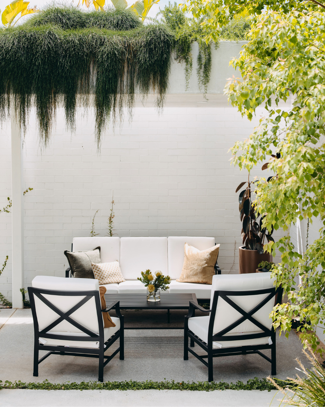 Portofino Outdoor Lounge Set - Black Rustic Charm Interiors{{product category}}