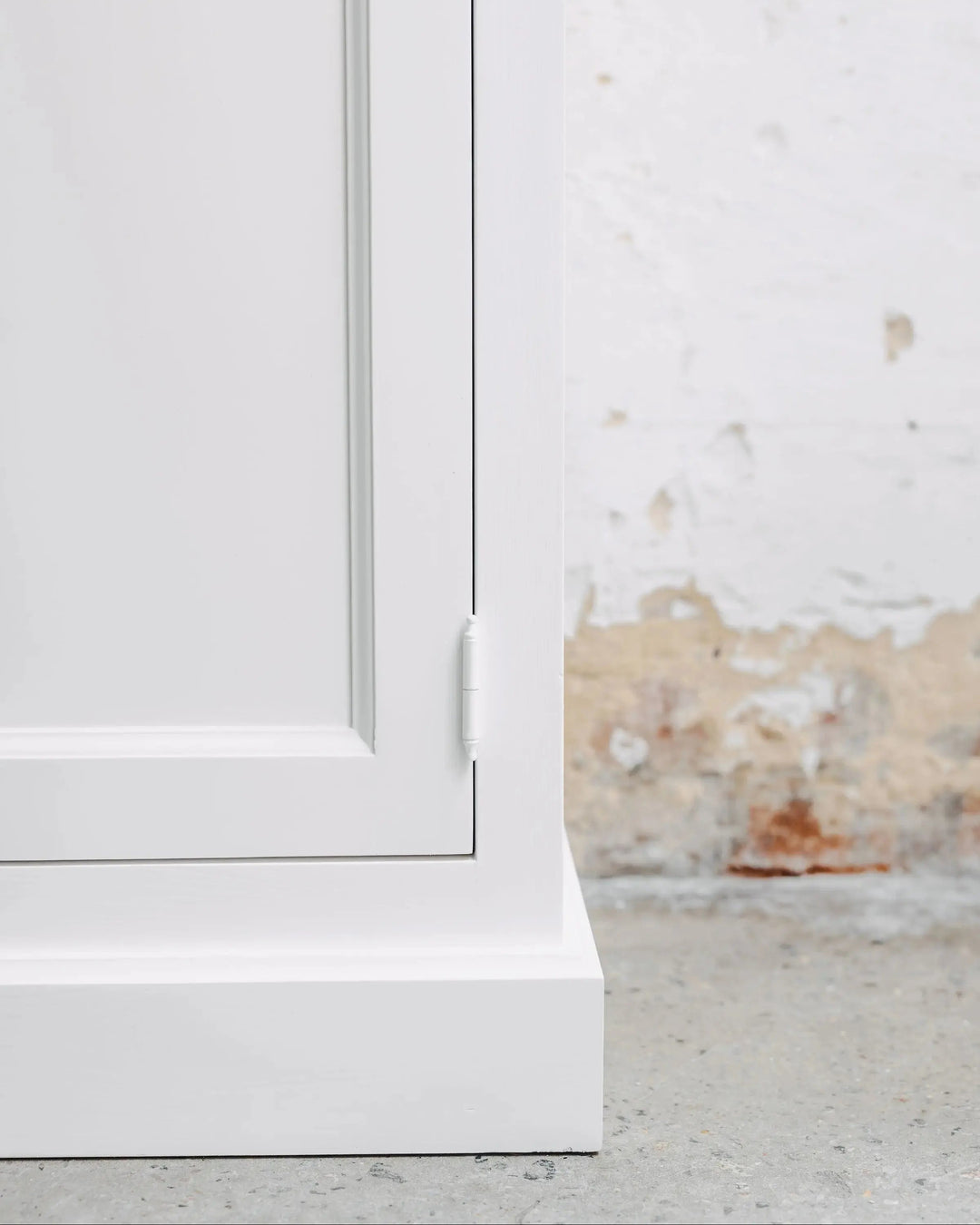 New England Buffet - Polar White | Rustic Charm Interiors - Plinth Base Detail