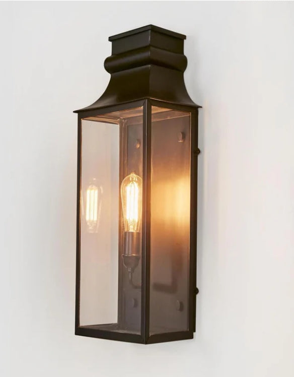 Dunmore Outdoor Wall Light in Black