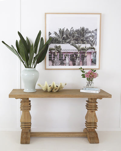 Hampton's style hall table