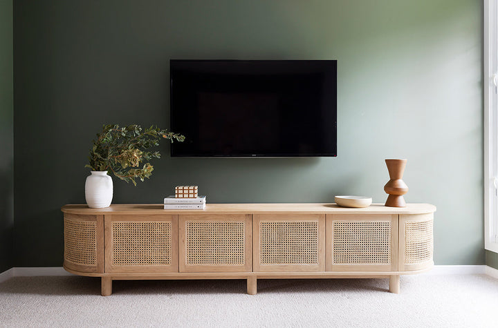 Luca TV Media Unit - Large