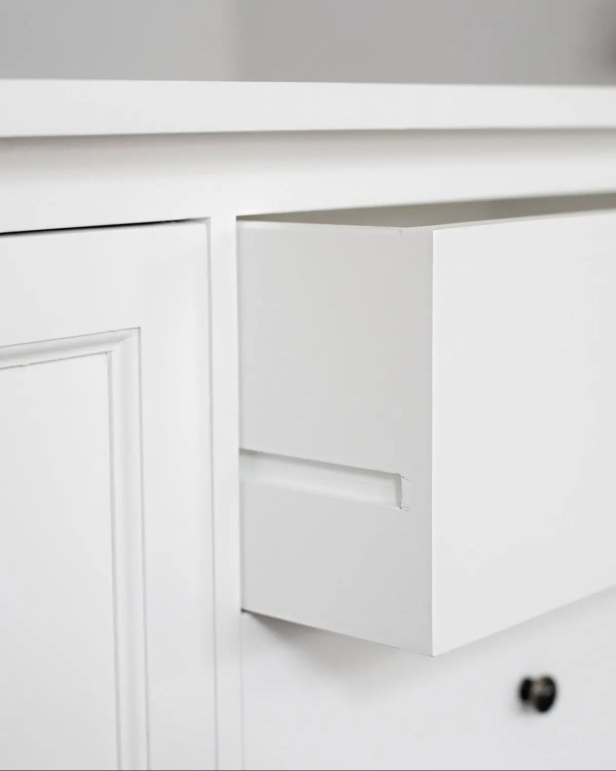 New England Buffet - Polar White | Rustic Charm Interiors - Drawer Runner Detail