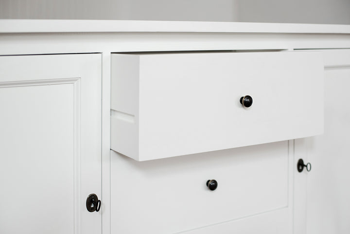 New England Buffet - Polar White
